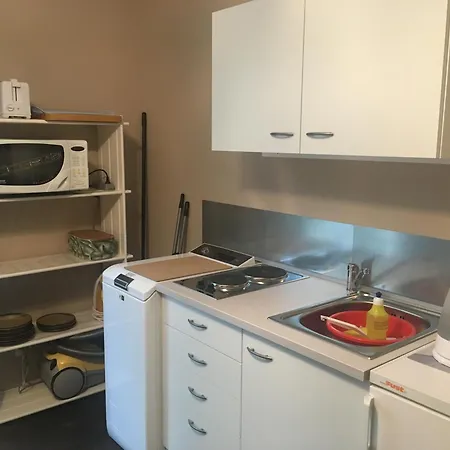 Private With Garden & Free Parking Koniz