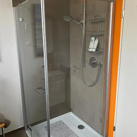 Private With Garden & Free Parking