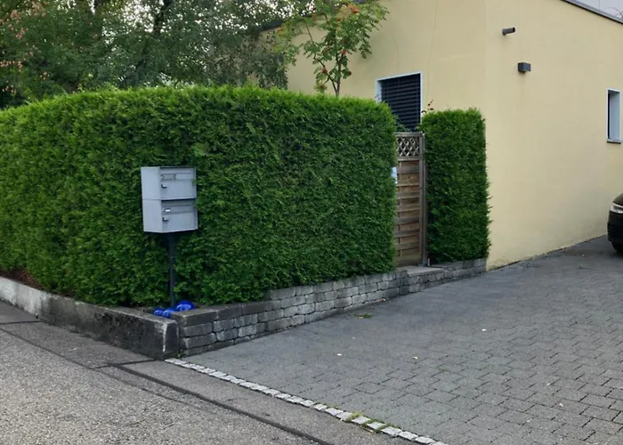 Private With Garden & Free Parking