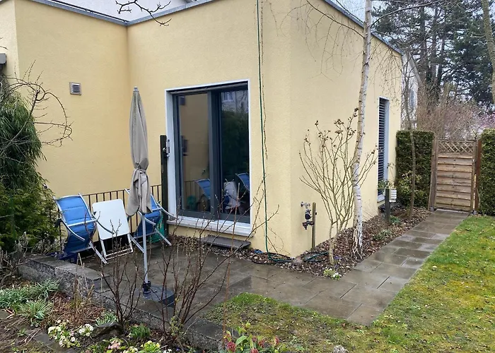 Private With Garden & Free Parking *